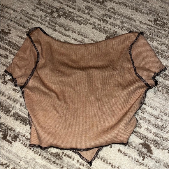 Cropped Tanish Top! SHEIN - Picture 2 of 2